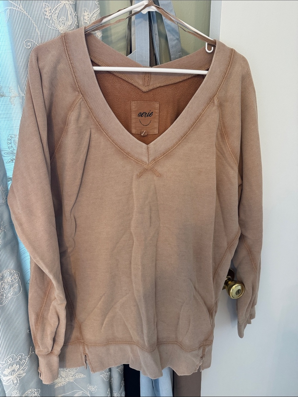 aerie V-Neck Pullover Sweater in Warm Taupe